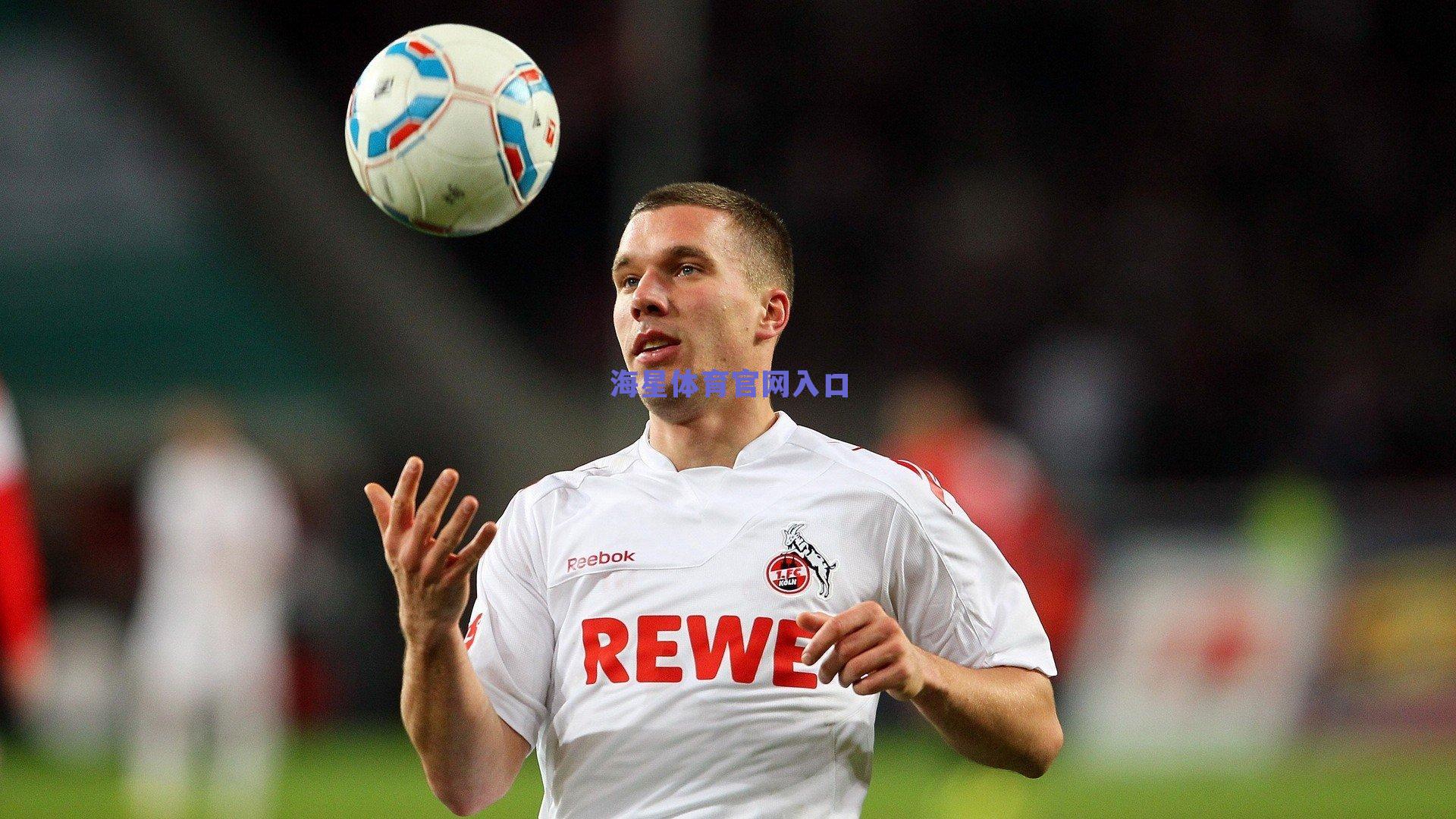 东契奇青绿战靴闪耀赛场，空砍三双38+10+10难挽败局